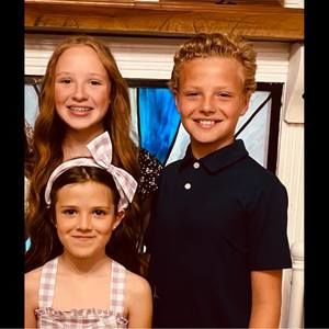 Meet your Posher, Kayla